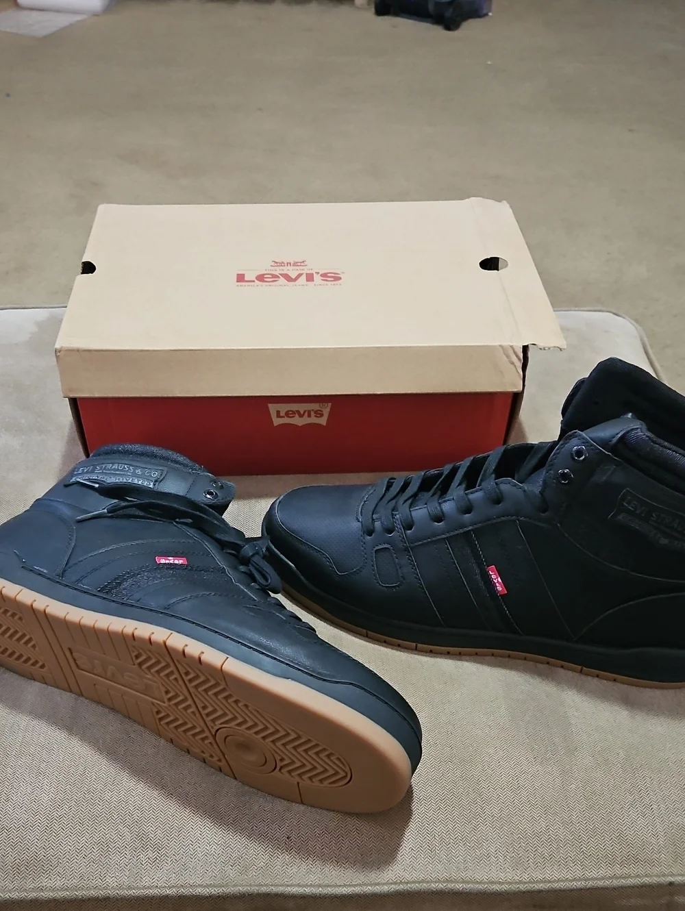 Levi's Men's Black High-Top Sneakers with Gum Sole